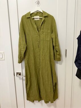 Manebí Relaxed Green Linen Maxi Shirt Dress